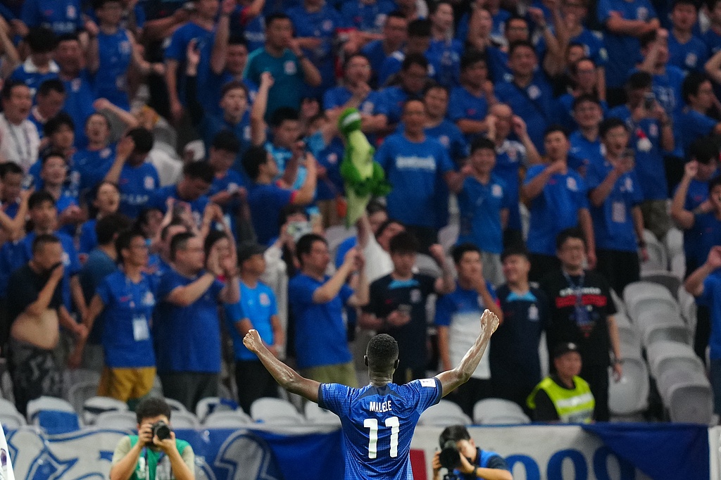 加时末段体能课后,巴黎圣日耳曼绝杀压哨备战亚冠,底气十足,临场指挥获称赞的简单介绍 加时末段体能课后,巴黎圣日耳曼绝杀压哨备战亚冠,底气十足,临场指挥获称赞的简单介绍